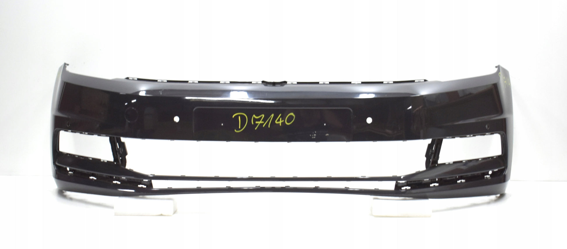 VW TOURAN III 5TA FRONT BUMPER ORG + REINFORCEMENT