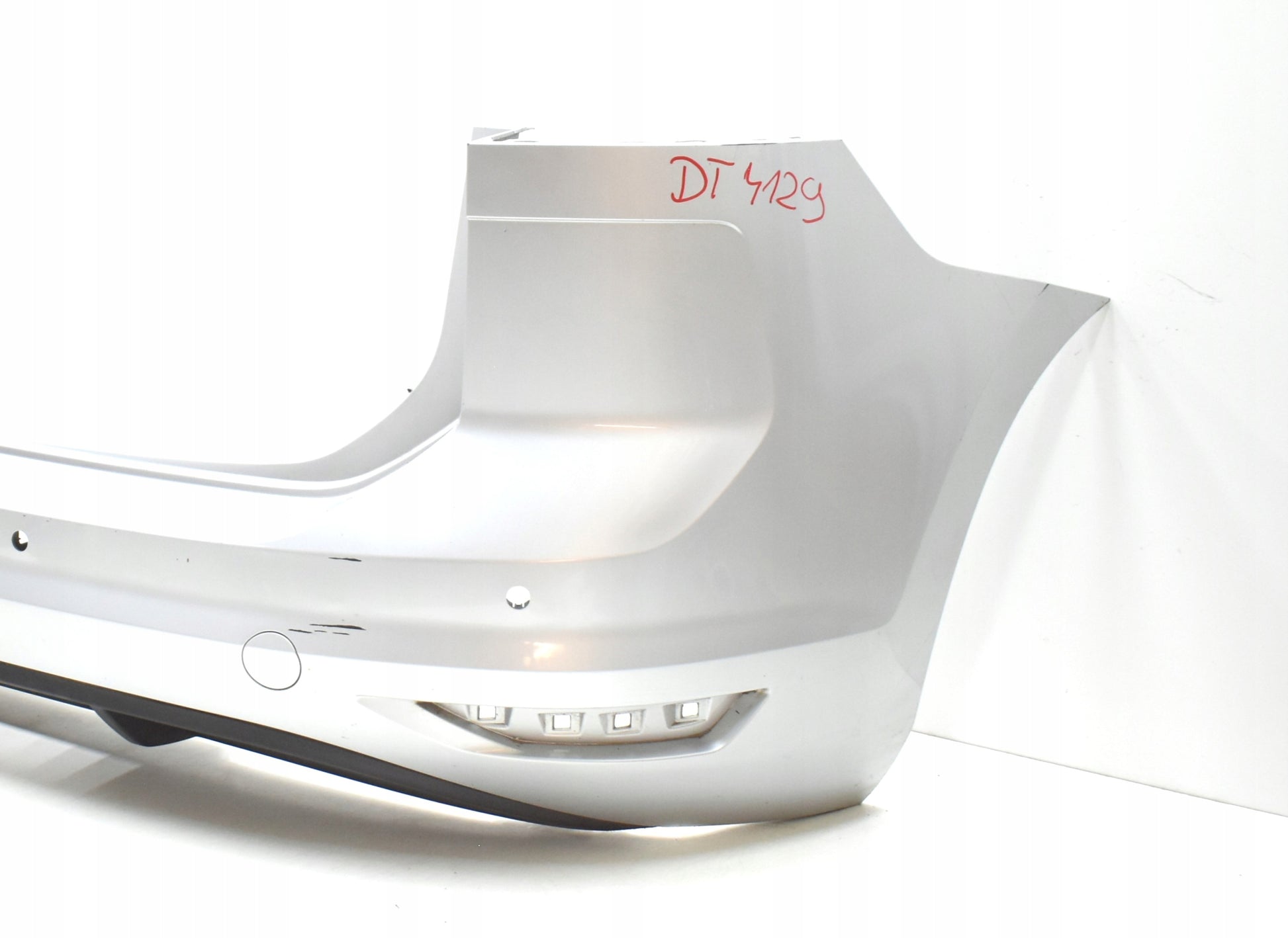 VW TOURAN III 5TA REAR BUMPER ORIGINAL + BOTTOM