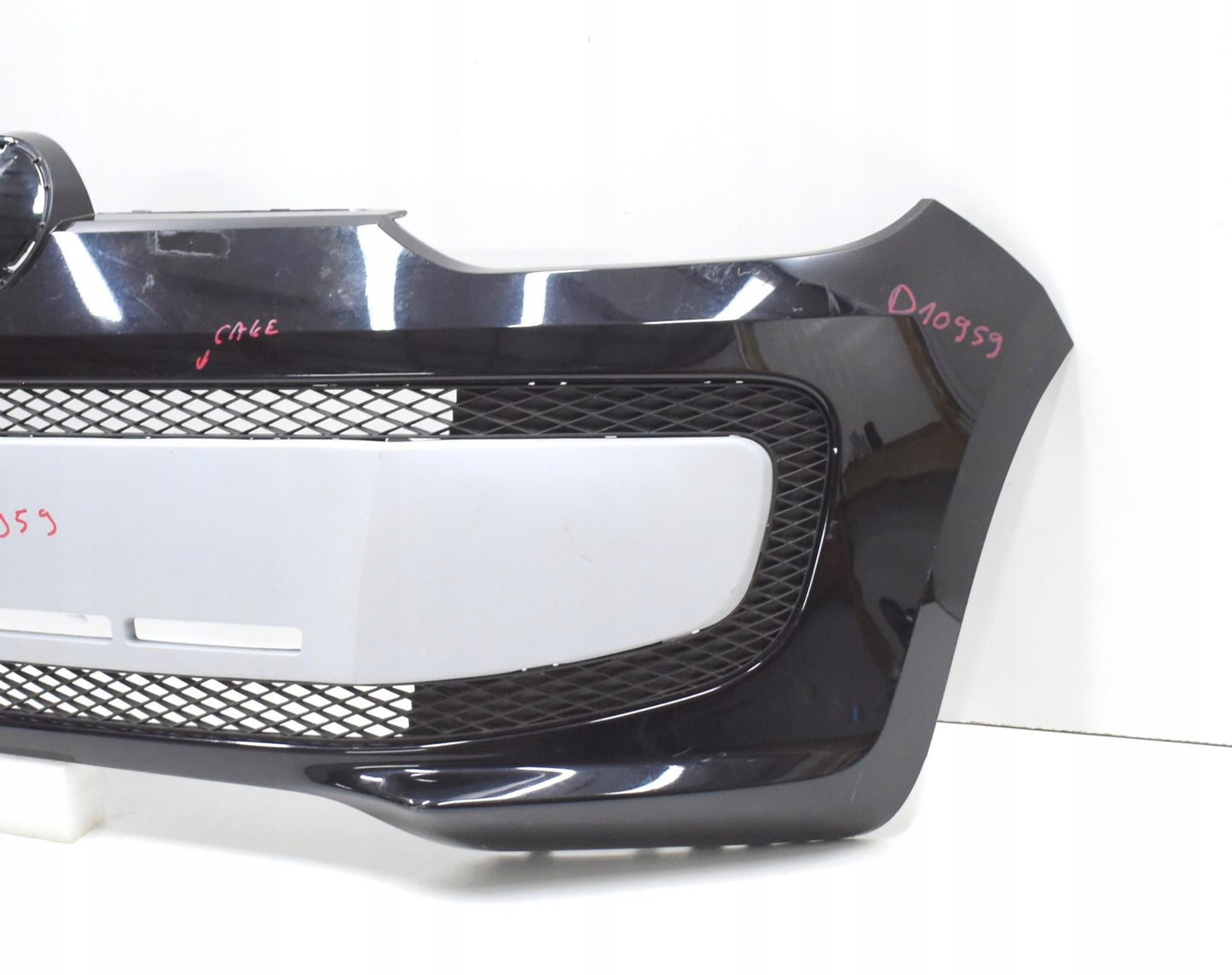 VW UP 1S0 FRONT BUMPER ORG + GRILLE