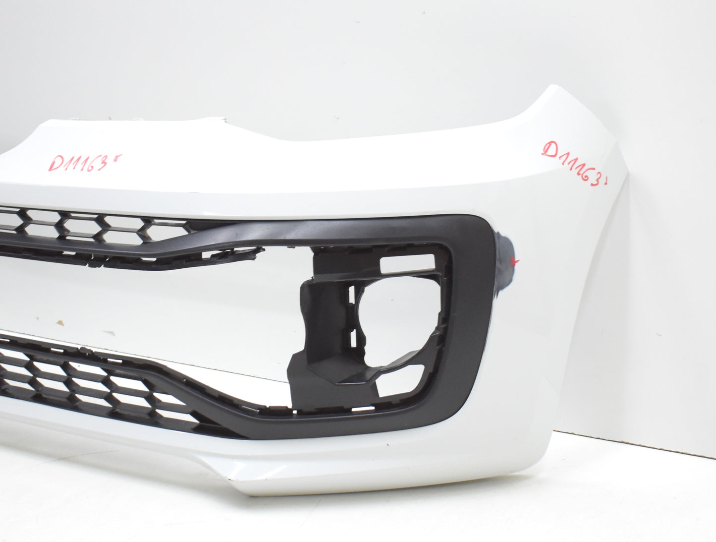 VW UP LIFT 1S0 FRONT BUMPER ORG + GRILLE