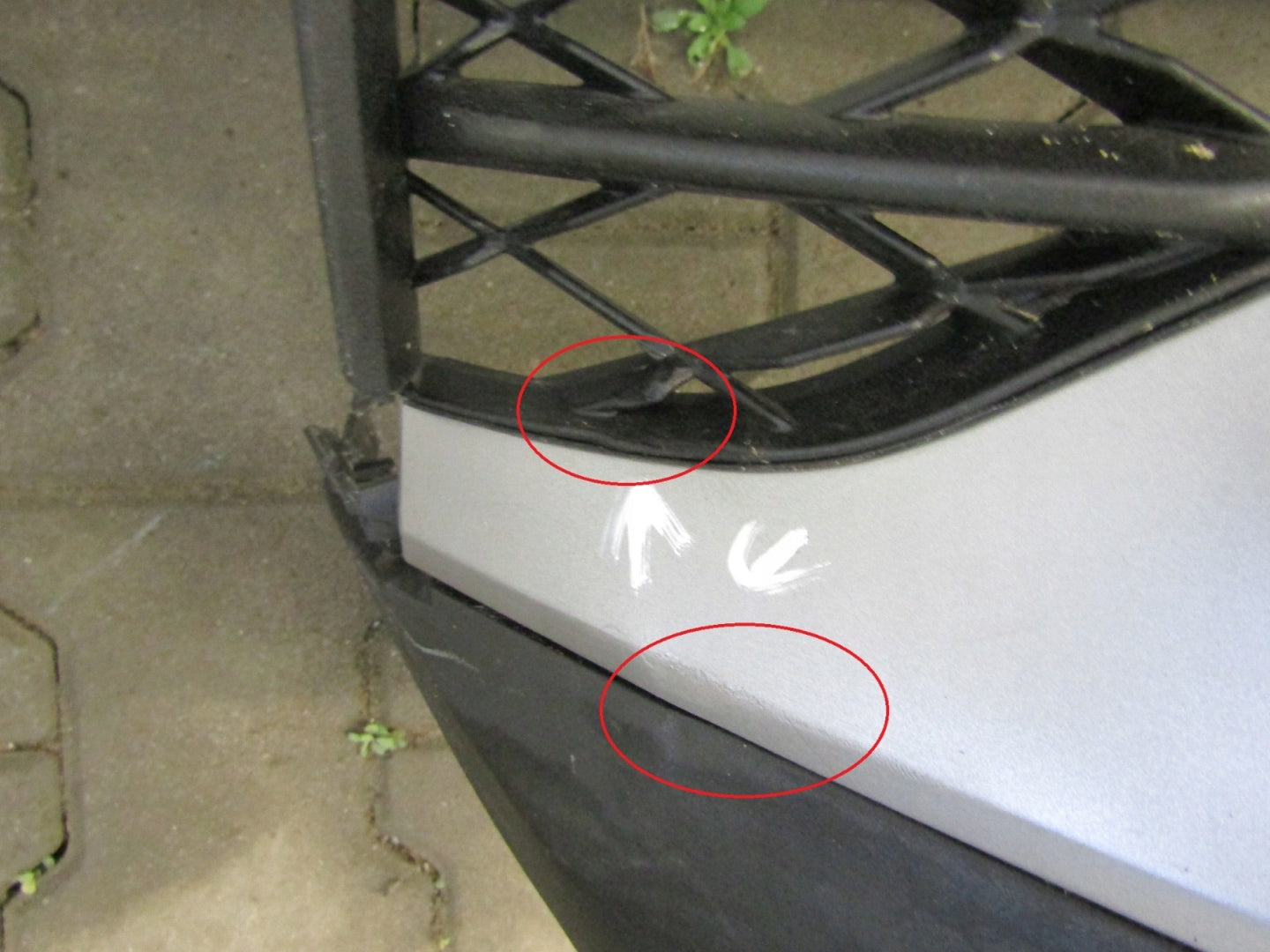 FRONT BUMPER GRILLE RENAULT CAPTUR II 2 RS-LINE