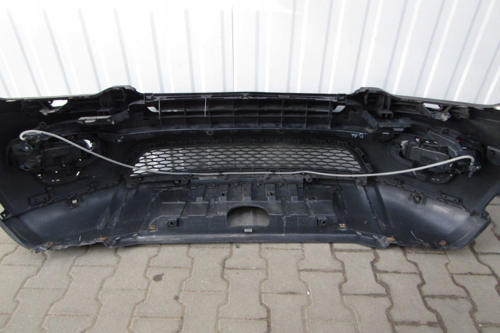 FRONT BUMPER LAND ROVER DISCOVERY SPORT L550