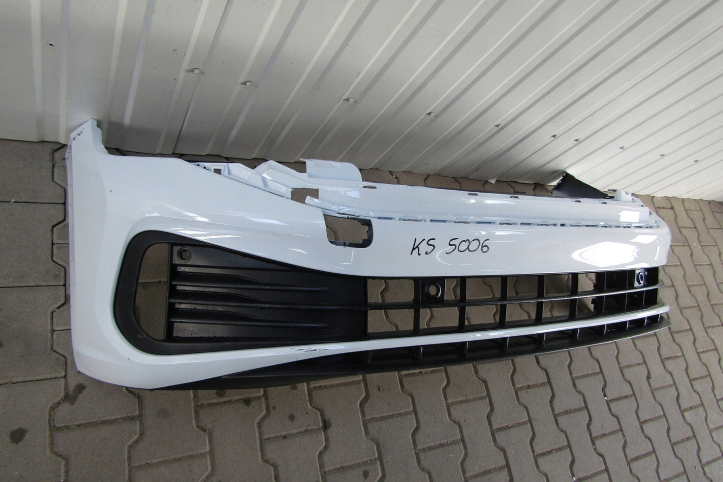 Front Bumper VW Jetta VII USA 17A Lift 22-