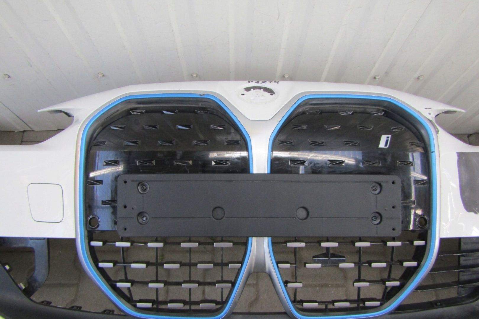 Front Bumper BMW i4 G26 eDrive E 21- 6 PDC