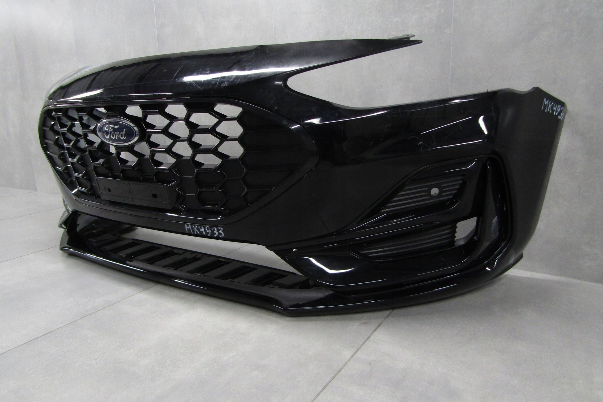 Front Bumper Ford Focus Mk4 IV ST Line ST-Line Hatchback 22- (+Undertray)