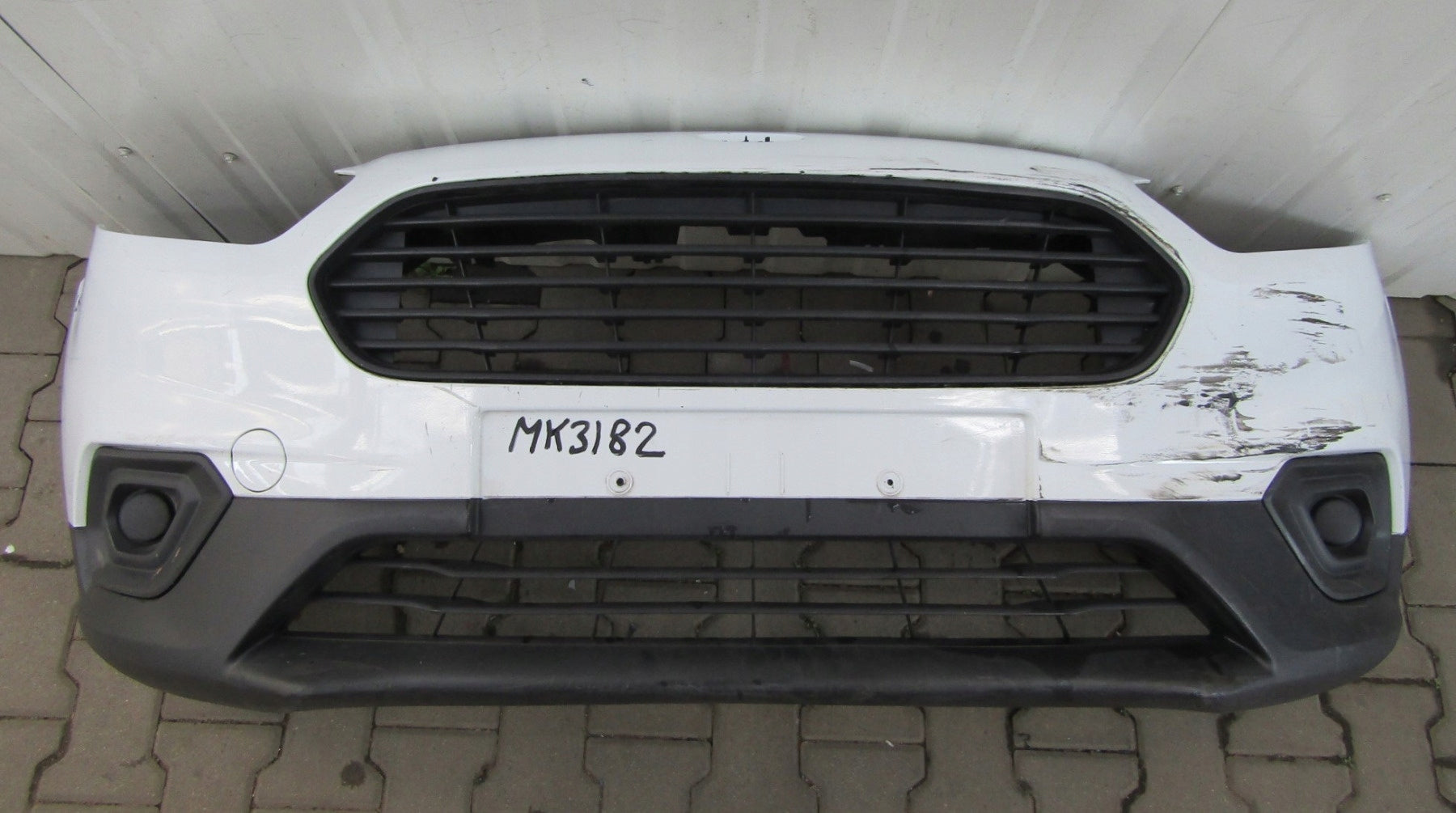 Front Bumper Ford Transit Courier Lift 18-