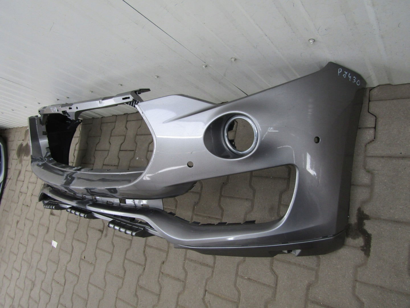 MASERATI LEVANTE 16- Front Bumper