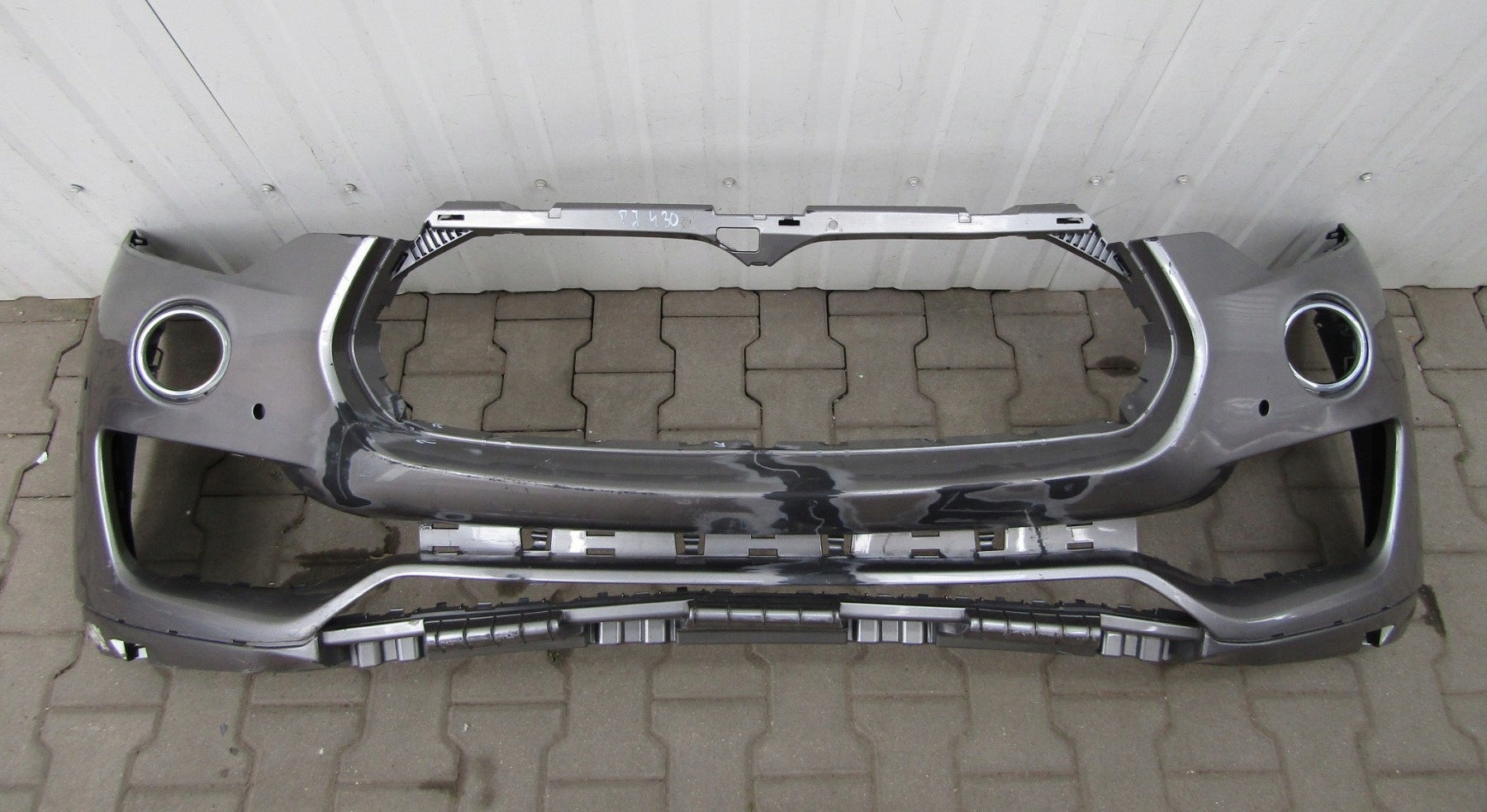 MASERATI LEVANTE 16- Front Bumper