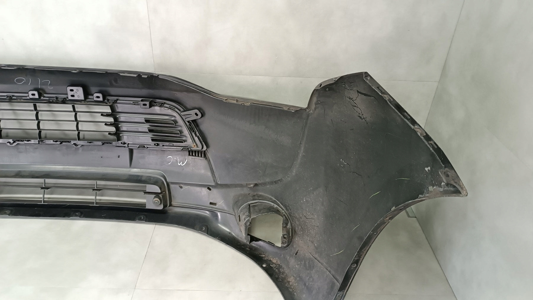 Front Bumper for Mitsubishi Outlander 3 III (2012-2015) / + 1x Halogen