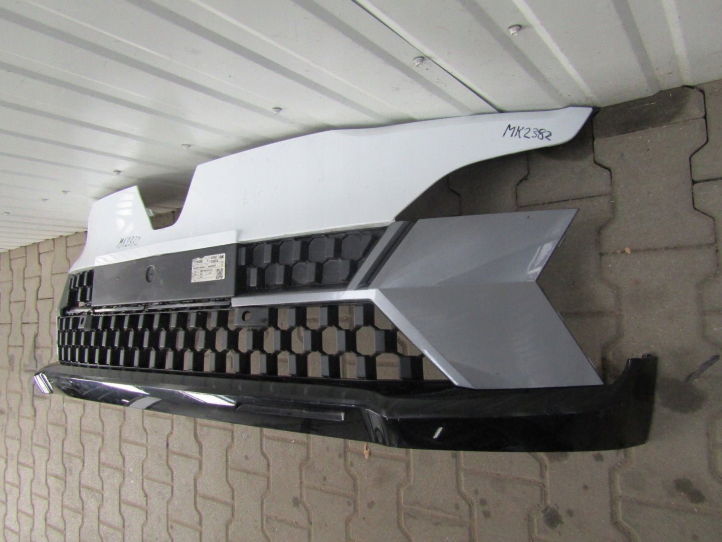Front Bumper RENAULT MEGANE 5 E-TECH 22-