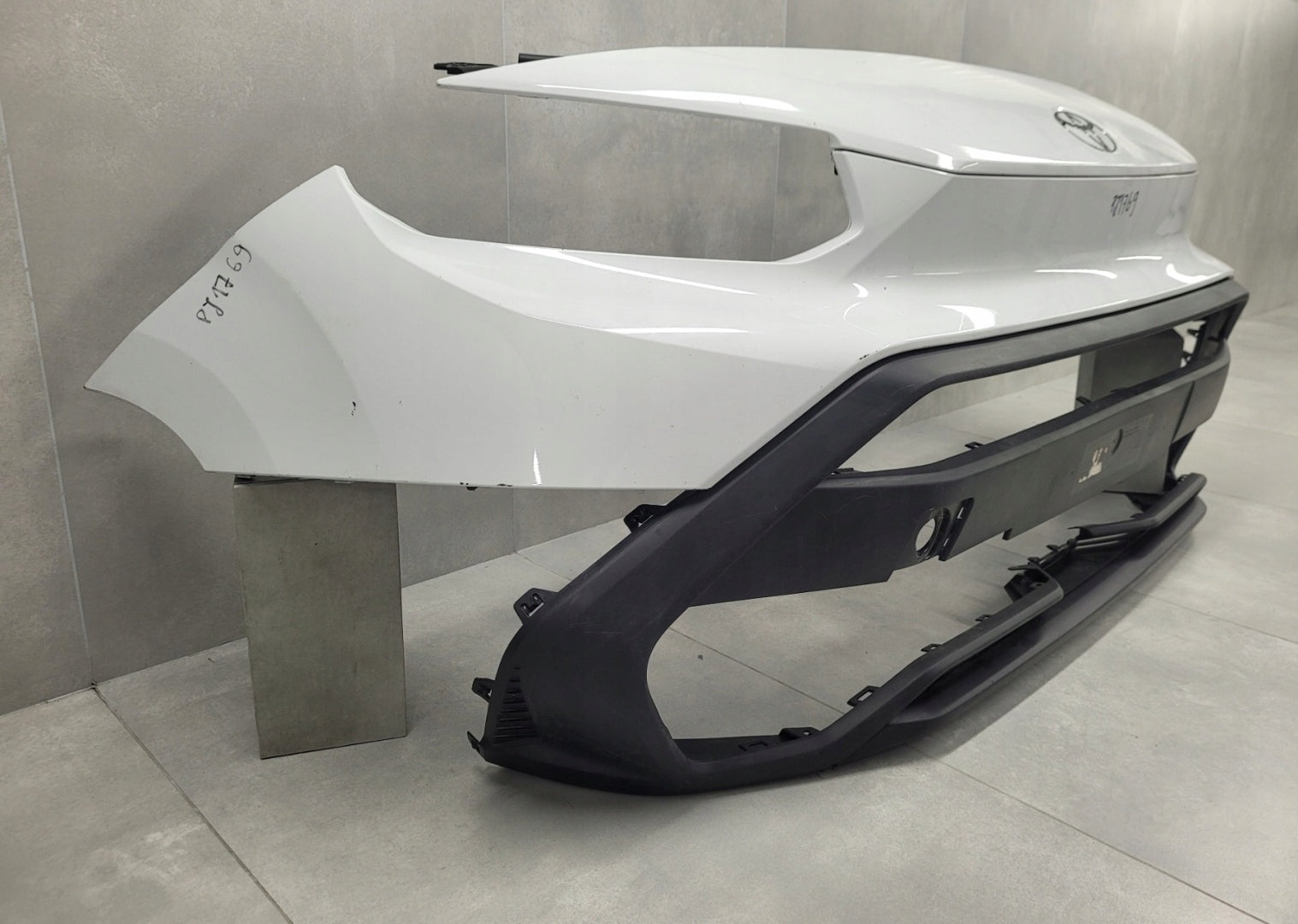 Front Bumper TOYOTA PROACE CITY LIFT 23-