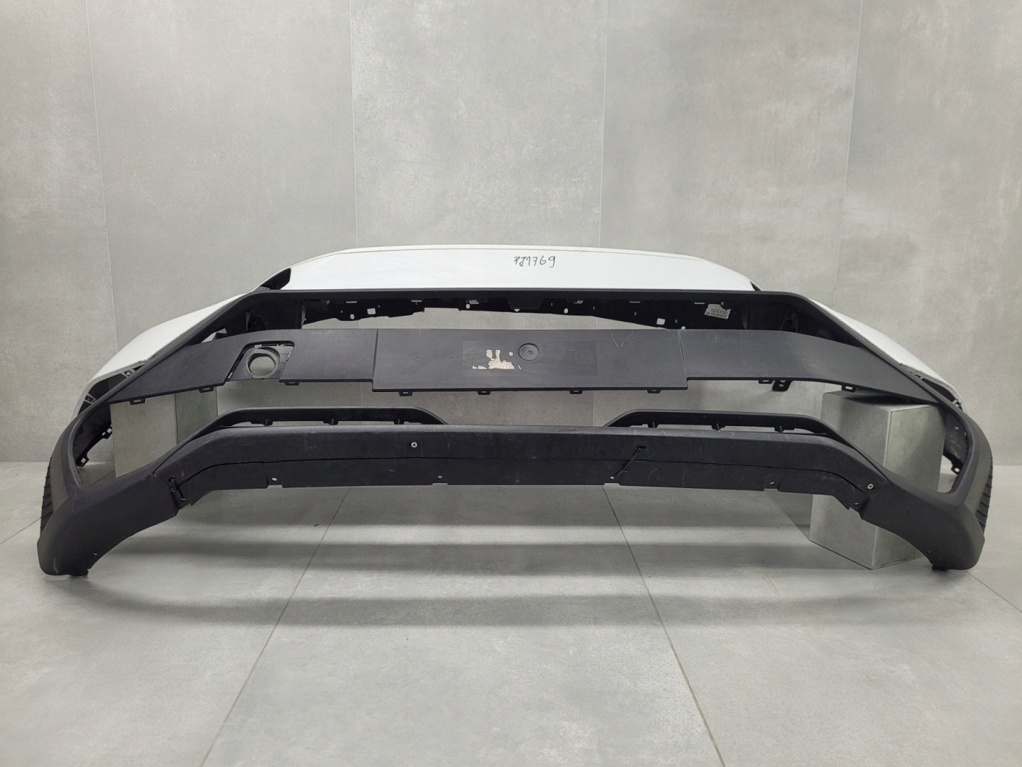 Front Bumper TOYOTA PROACE CITY LIFT 23-
