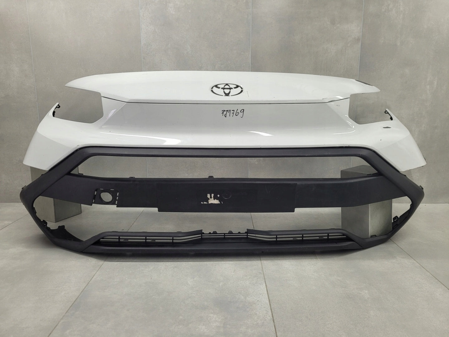 Front Bumper TOYOTA PROACE CITY LIFT 23-