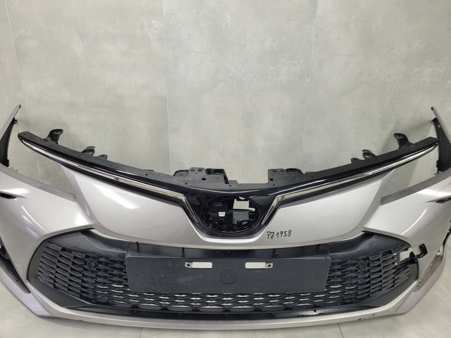 Front Bumper Toyota Corolla E21 XII Sedan LIFT 22-