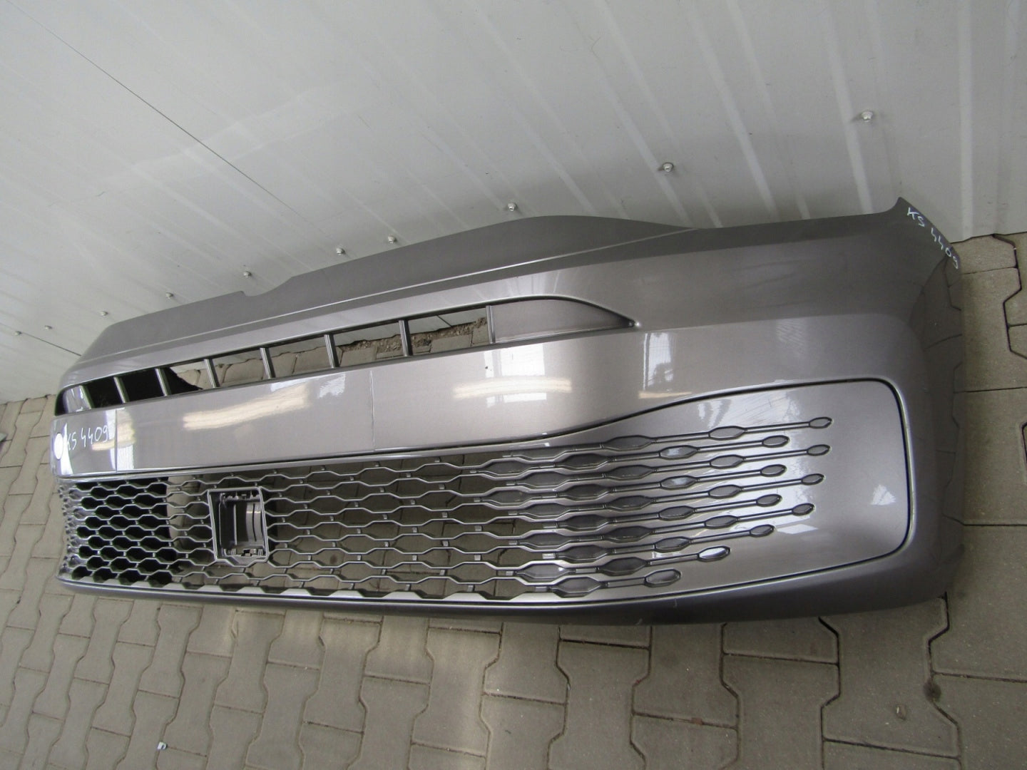 Front Bumper for VW Caddy 5 V 2K7 20-