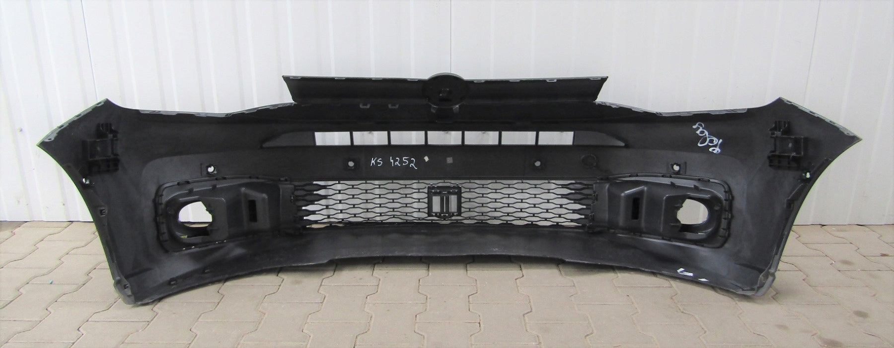 Front Bumper for VW Caddy 5 V 2K7 20-