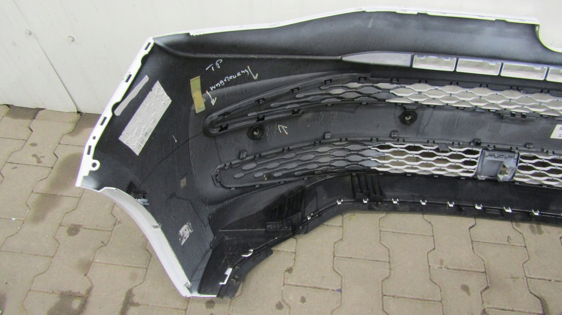 Front Bumper VW Multivan T7 7T0 21-