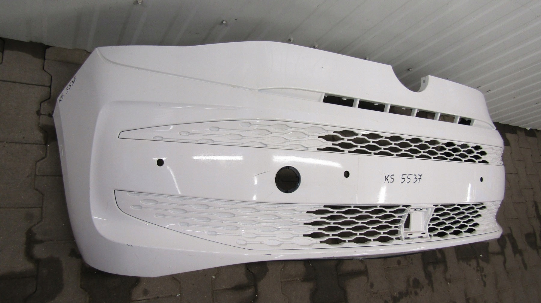 Front Bumper VW Multivan T7 7T0 21-