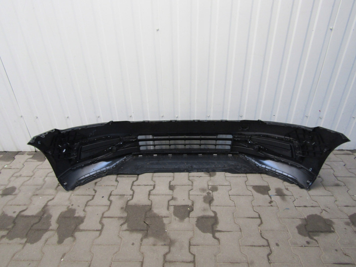 Front Bumper VW Passat B8 3G0 Lift 19-
