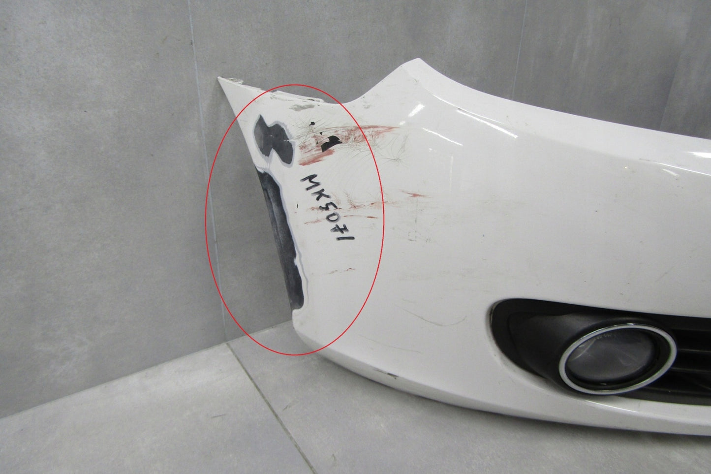 Front Bumper for Volkswagen VW Golf 6 VI 5K0 2008-2012 Estate / with Fog Lights