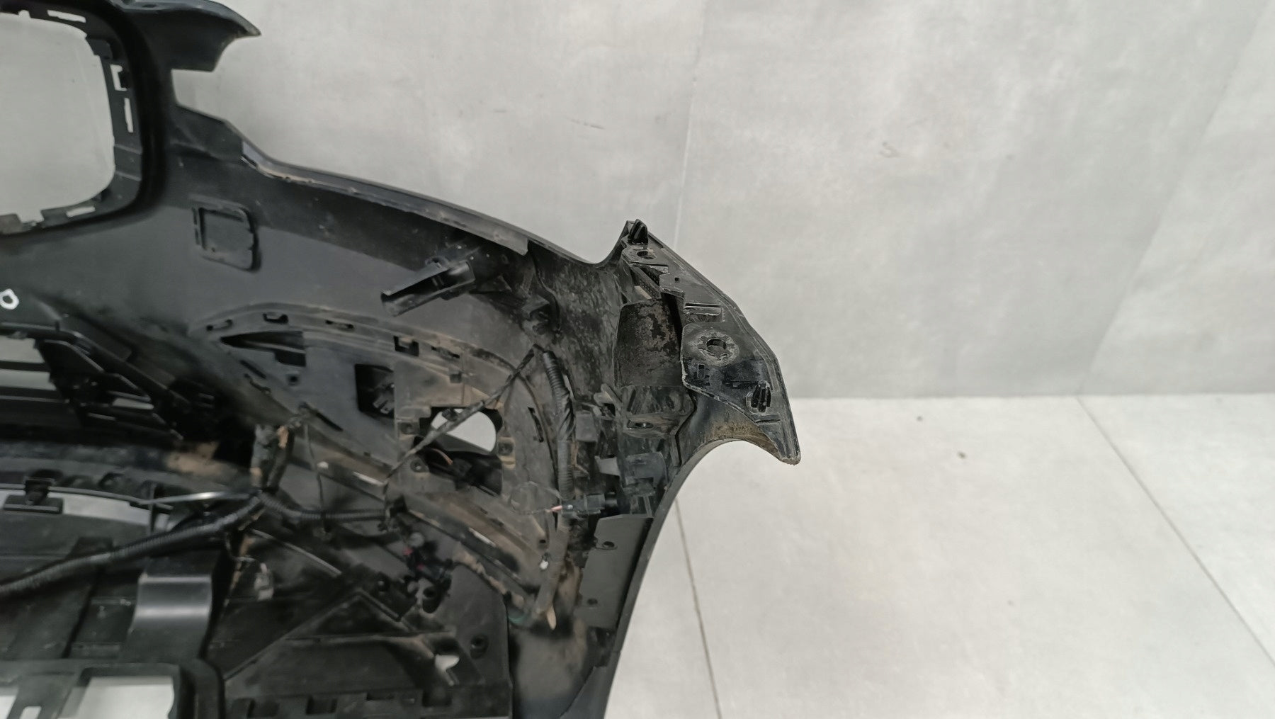 Front Bumper Volvo V60 S60 III 3 18- / + Cover + Wiring Harness