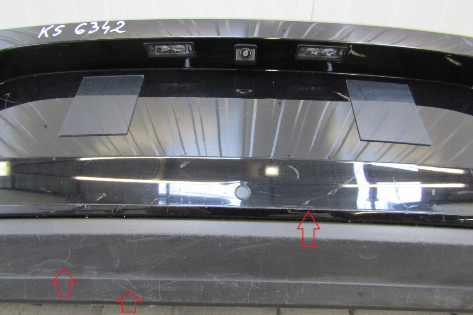 VW Up 1S6 Lift 16- Rear Bumper (Camera + PDC)