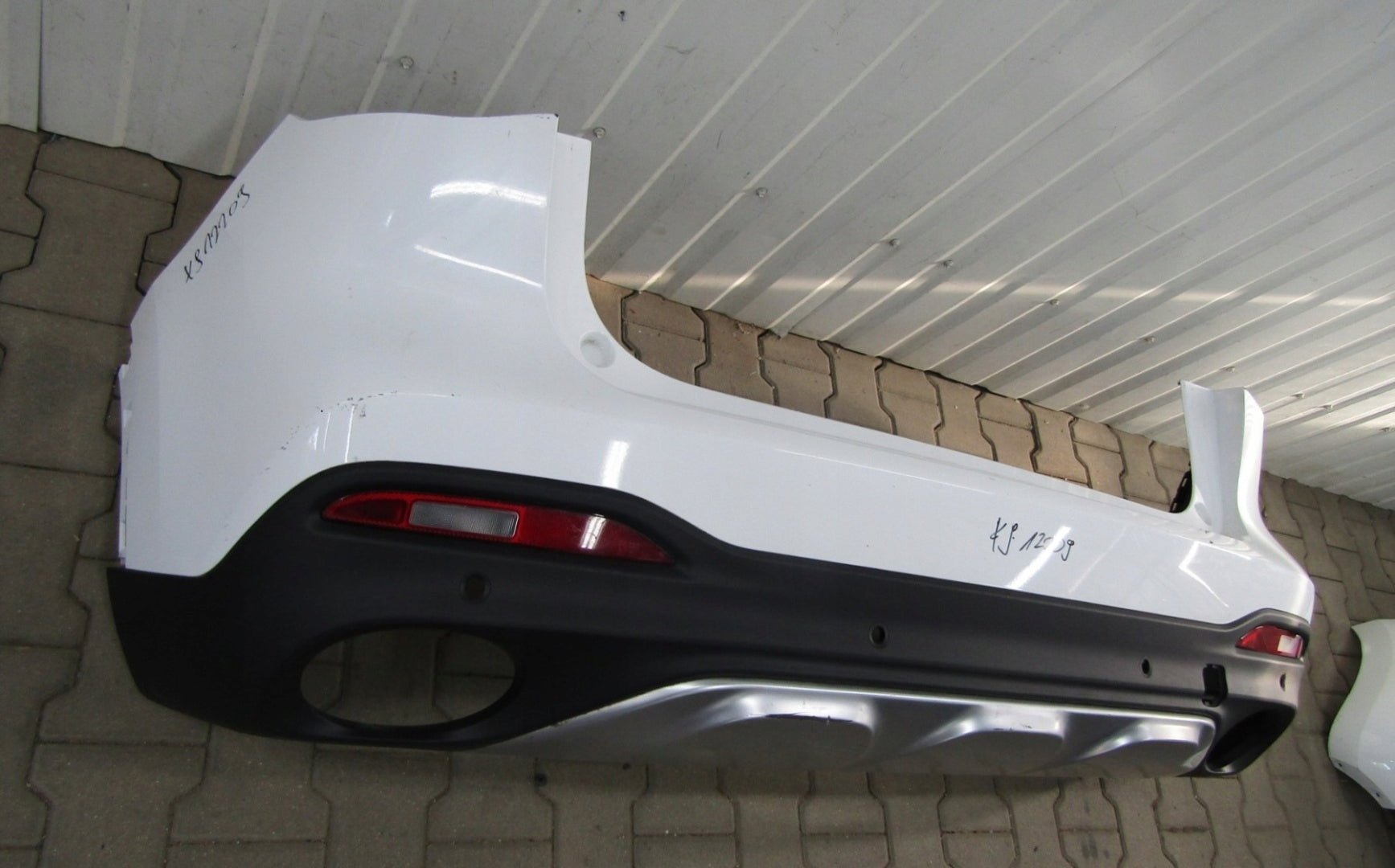 Rear bumper MG HS 18-20