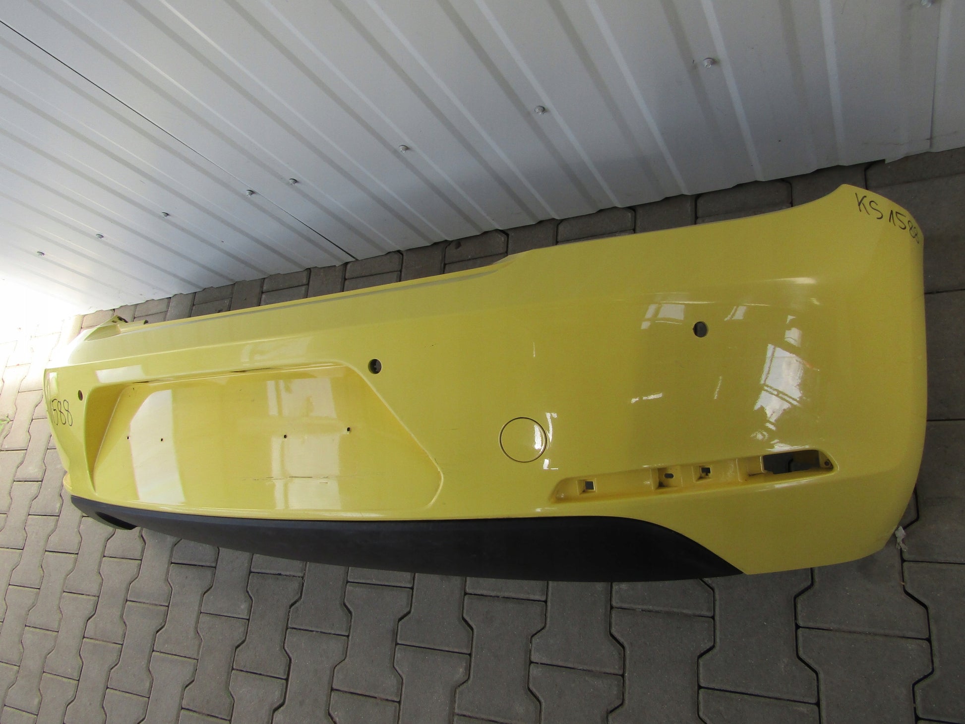 VW Beetle 5C5 11- Rear Bumper