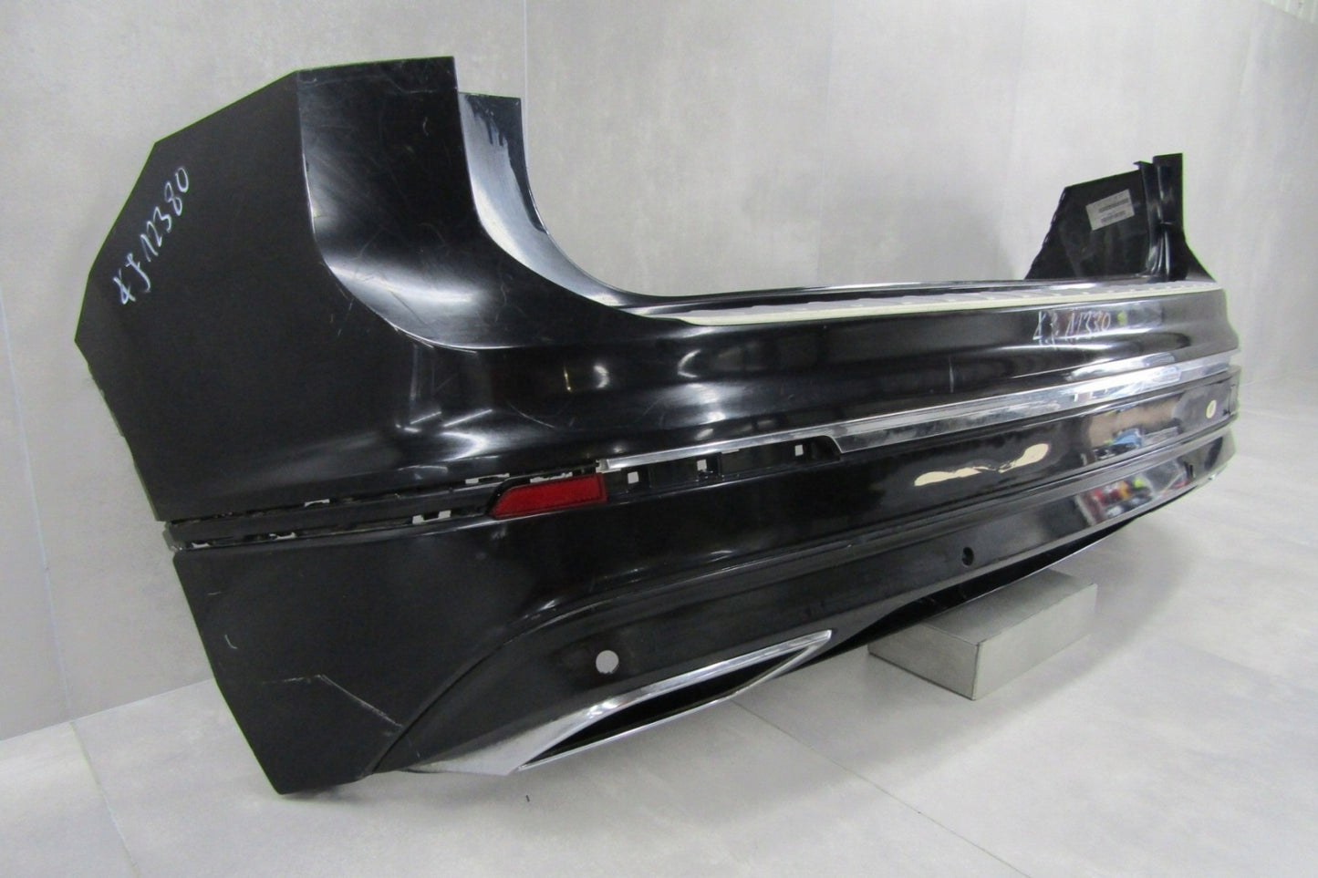 VW TIGUAN II 2 5NA Rear Bumper 16-