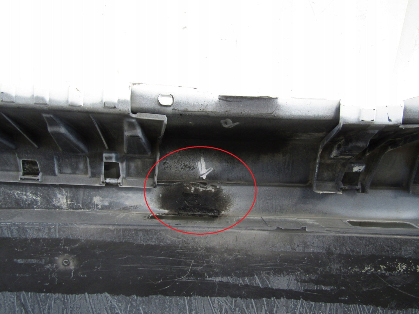 VW Up Lift Rear Bumper 16- (PDC)