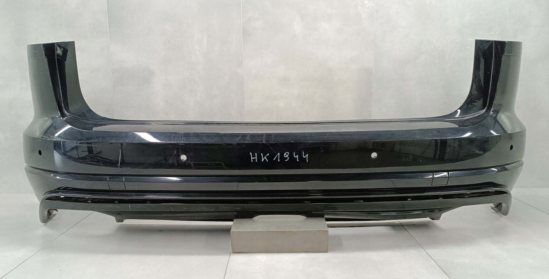 Rear Bumper for Volkswagen VW Touareg III 3 R-Line 760 18-