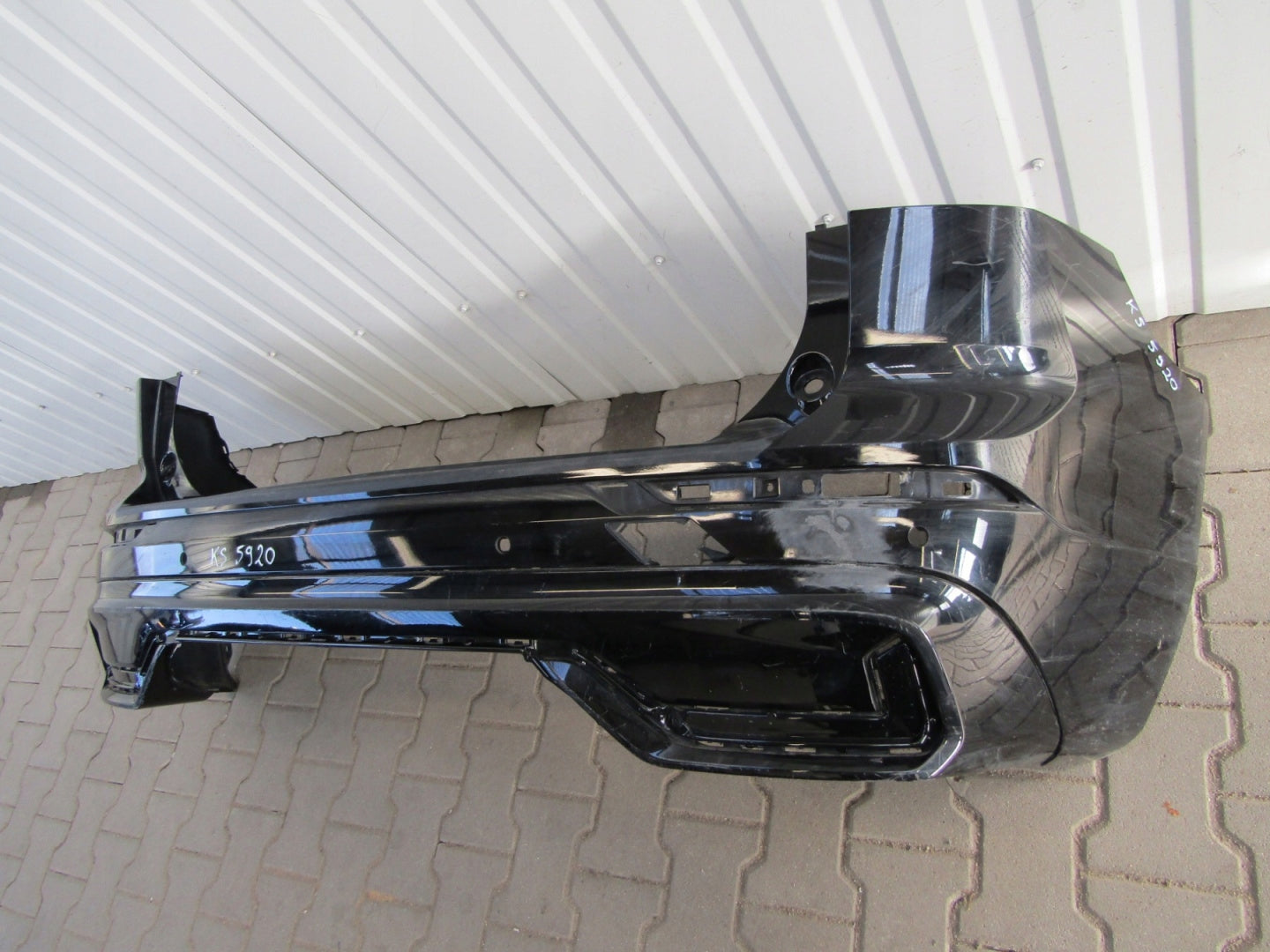 Rear Bumper for Volvo XC60 2 II R-Design Lift 21-