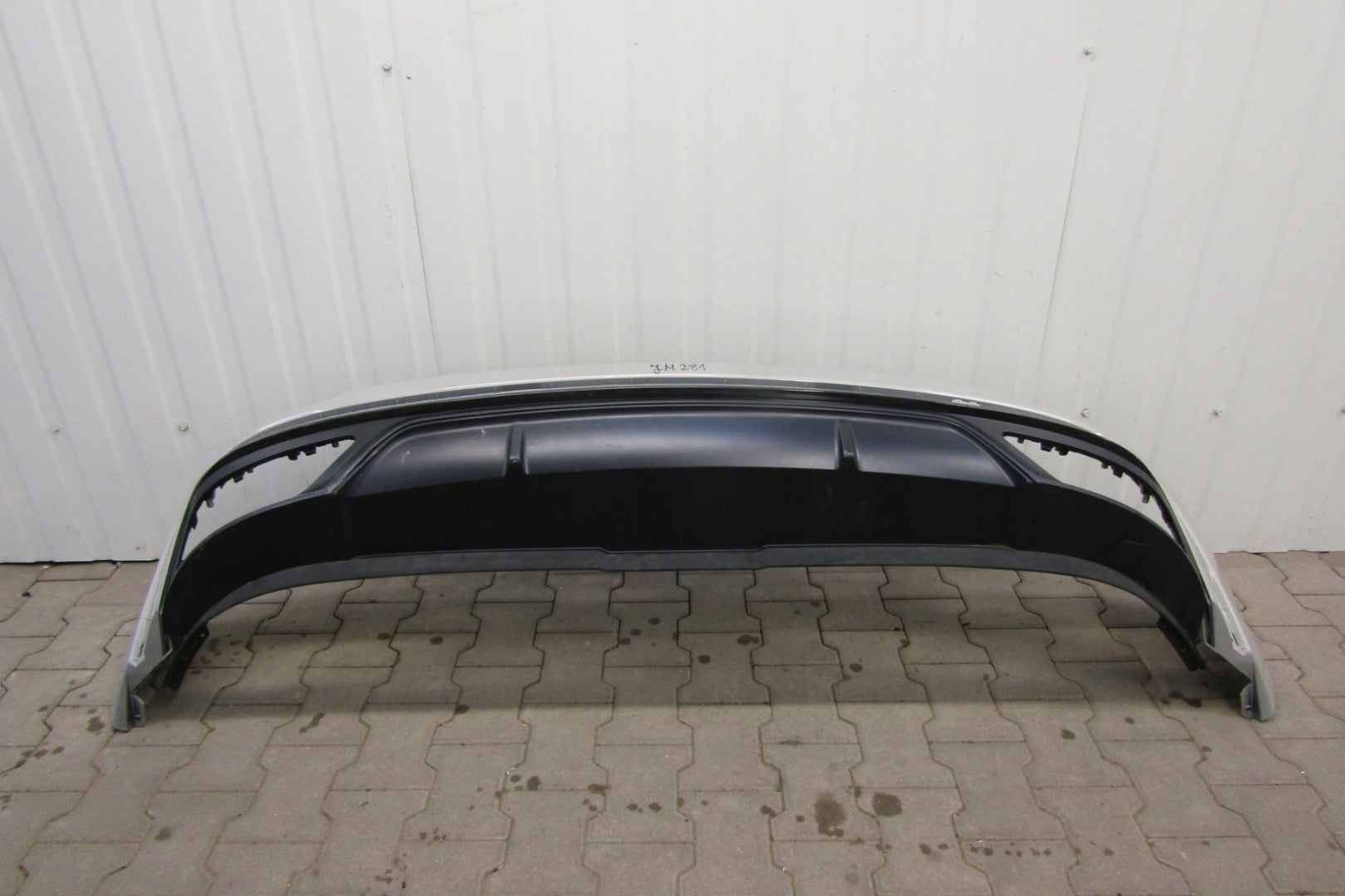 Rear Bumper Diffuser Audi Q8 4M8 S-line 18-