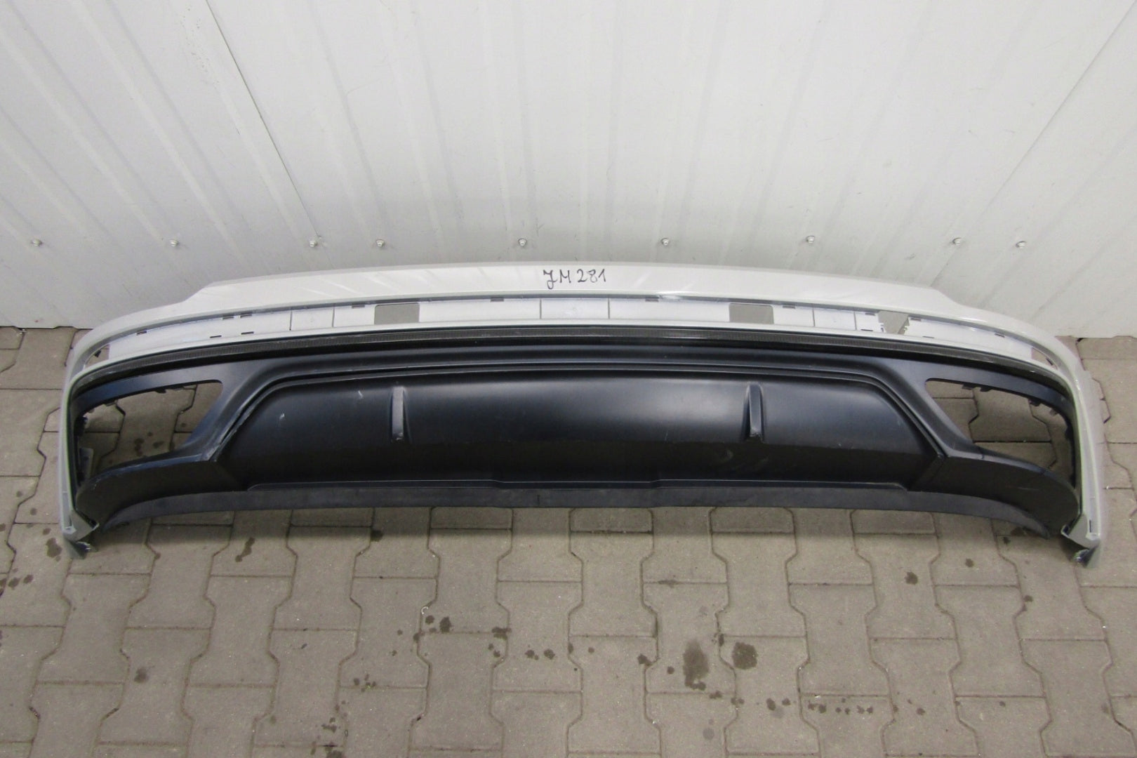 Rear Bumper Diffuser Audi Q8 4M8 S-line 18-