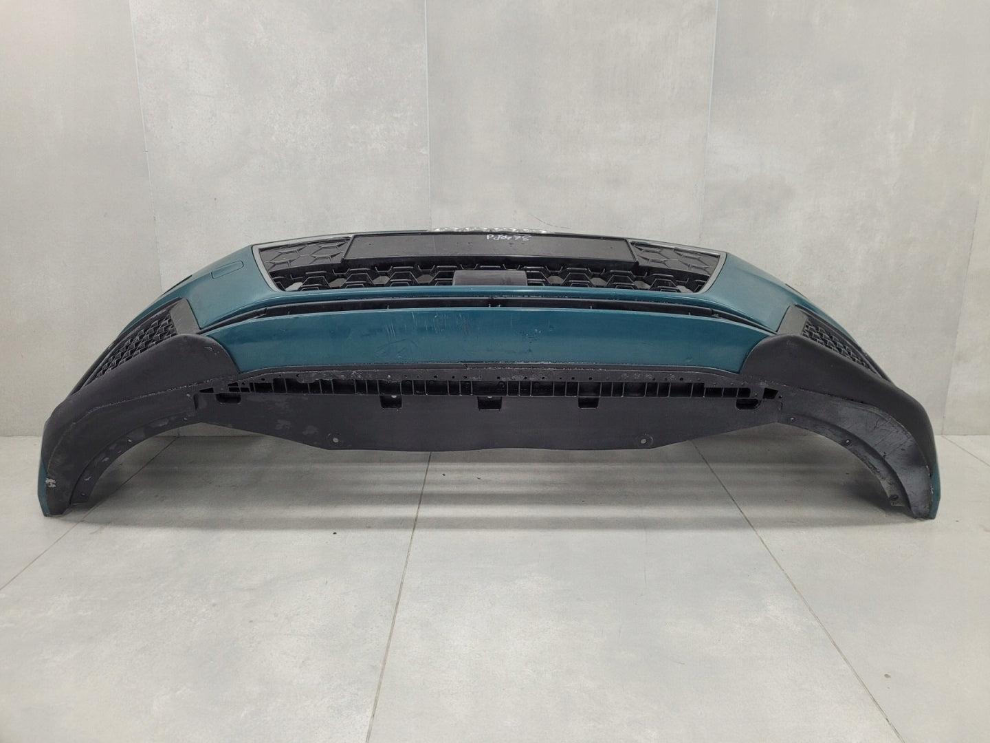 Front Bumper for Audi A1 II 82A 18-26