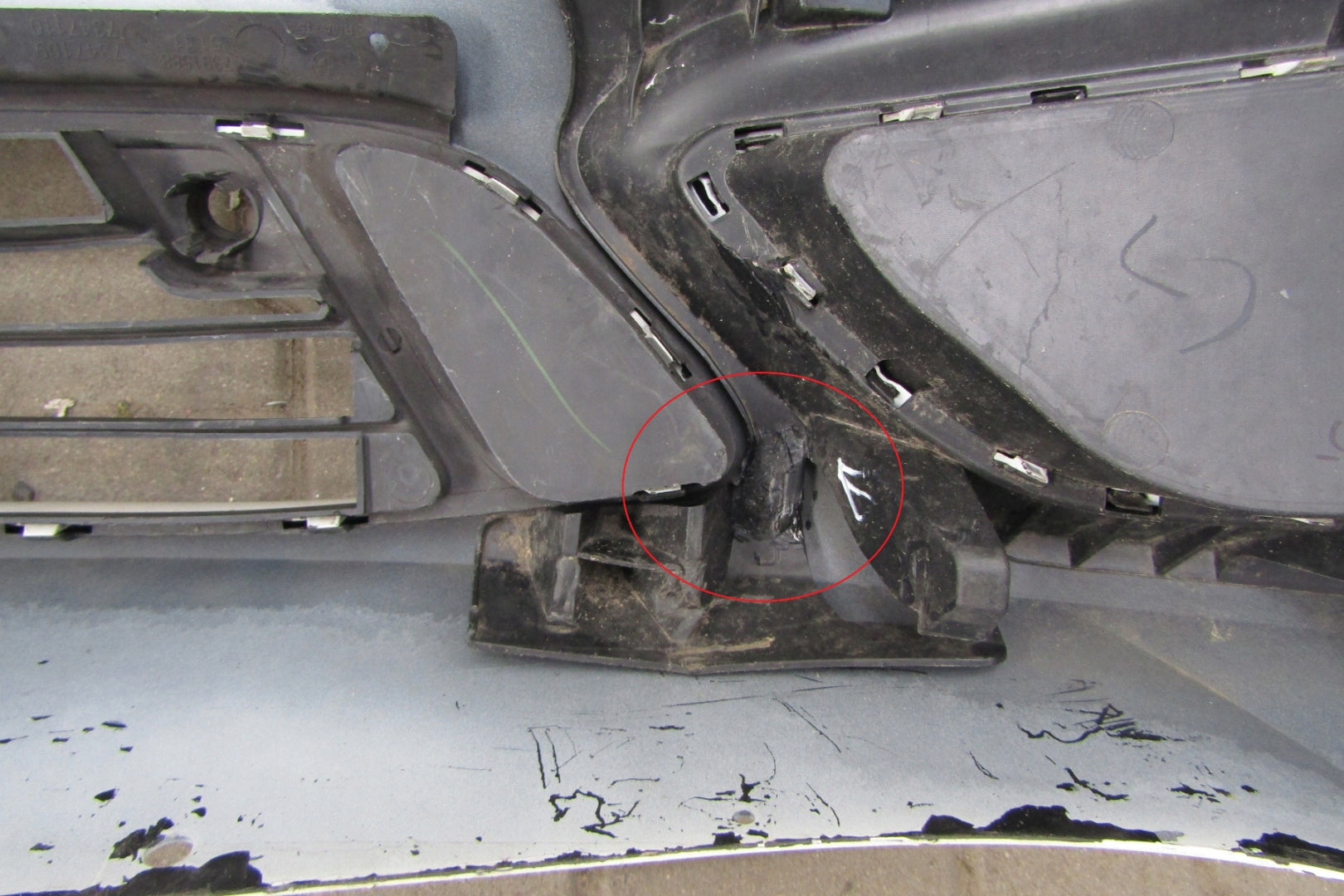 Front Bumper BMW 2 F45 F46 LUXURY LINE 14-