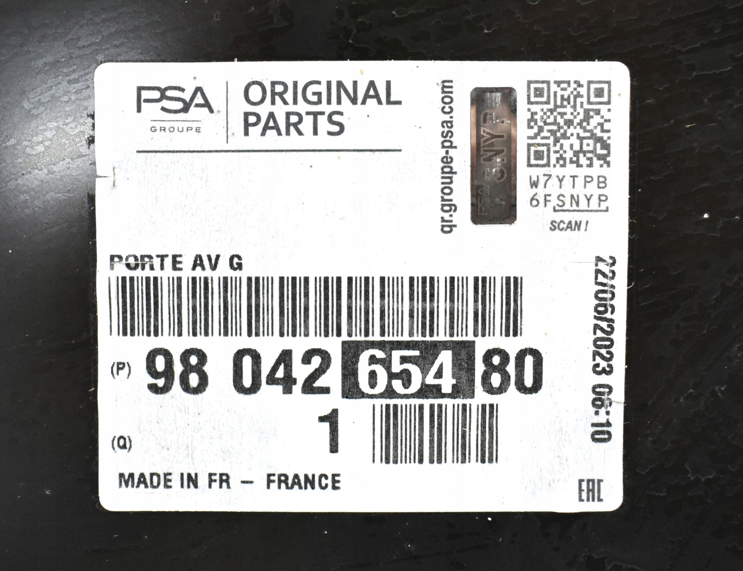 CITREON DS3 DOOR LEFT FRONT GENUINE NEW