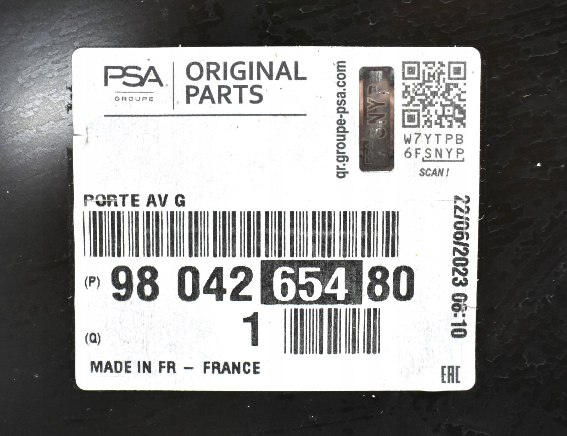 CITREON DS3 DOOR LEFT FRONT GENUINE NEW