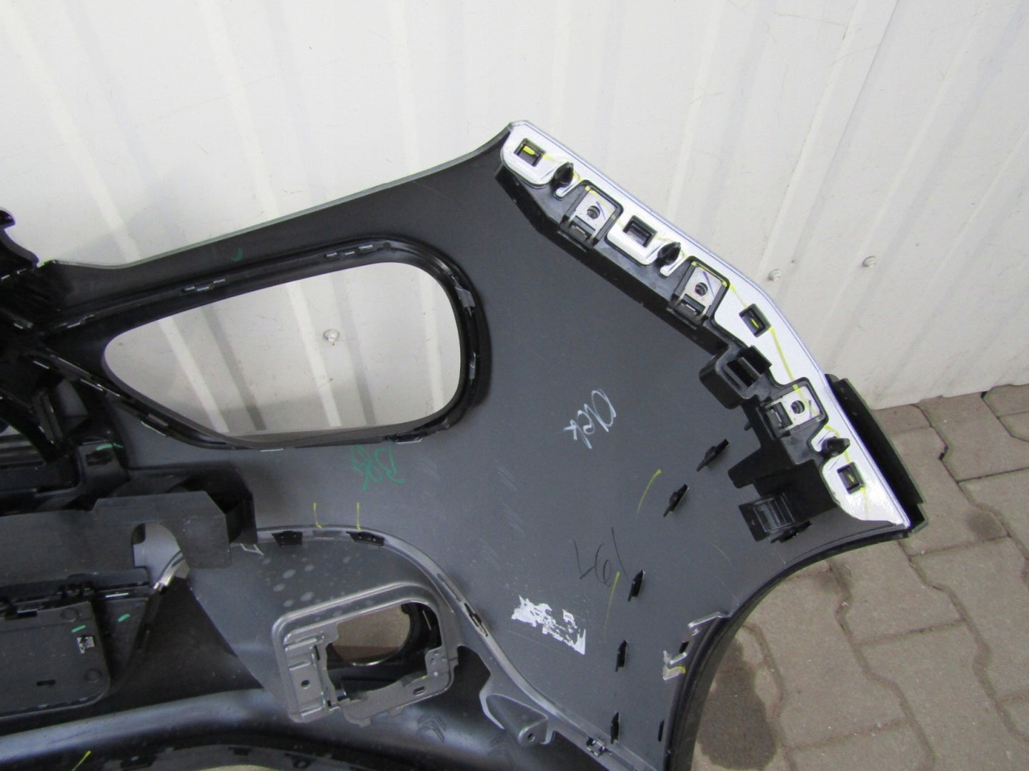 Front Bumper Citroen C3 III Facelift 20-