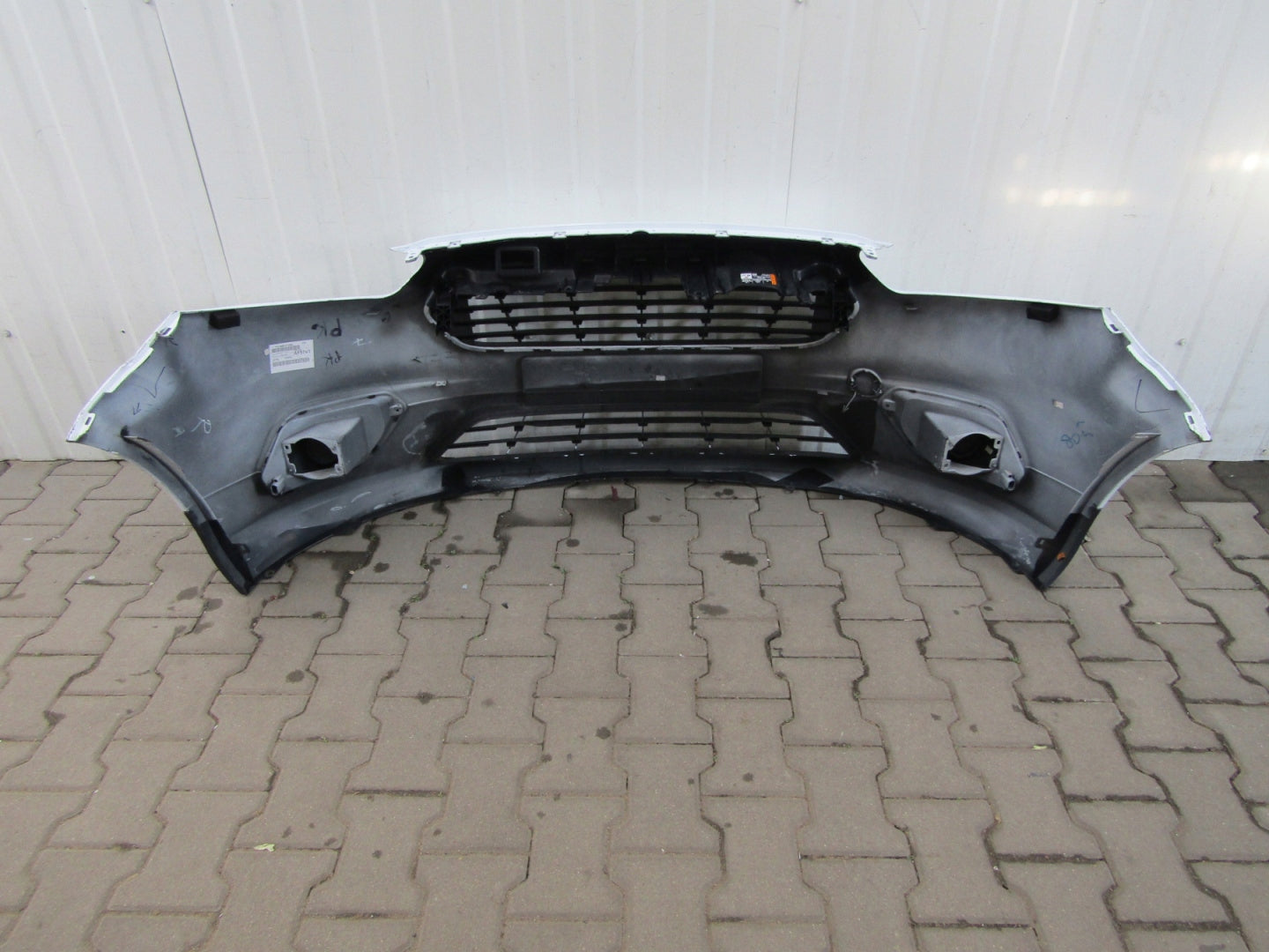 Front Bumper Ford Transit Courier Lift 18-