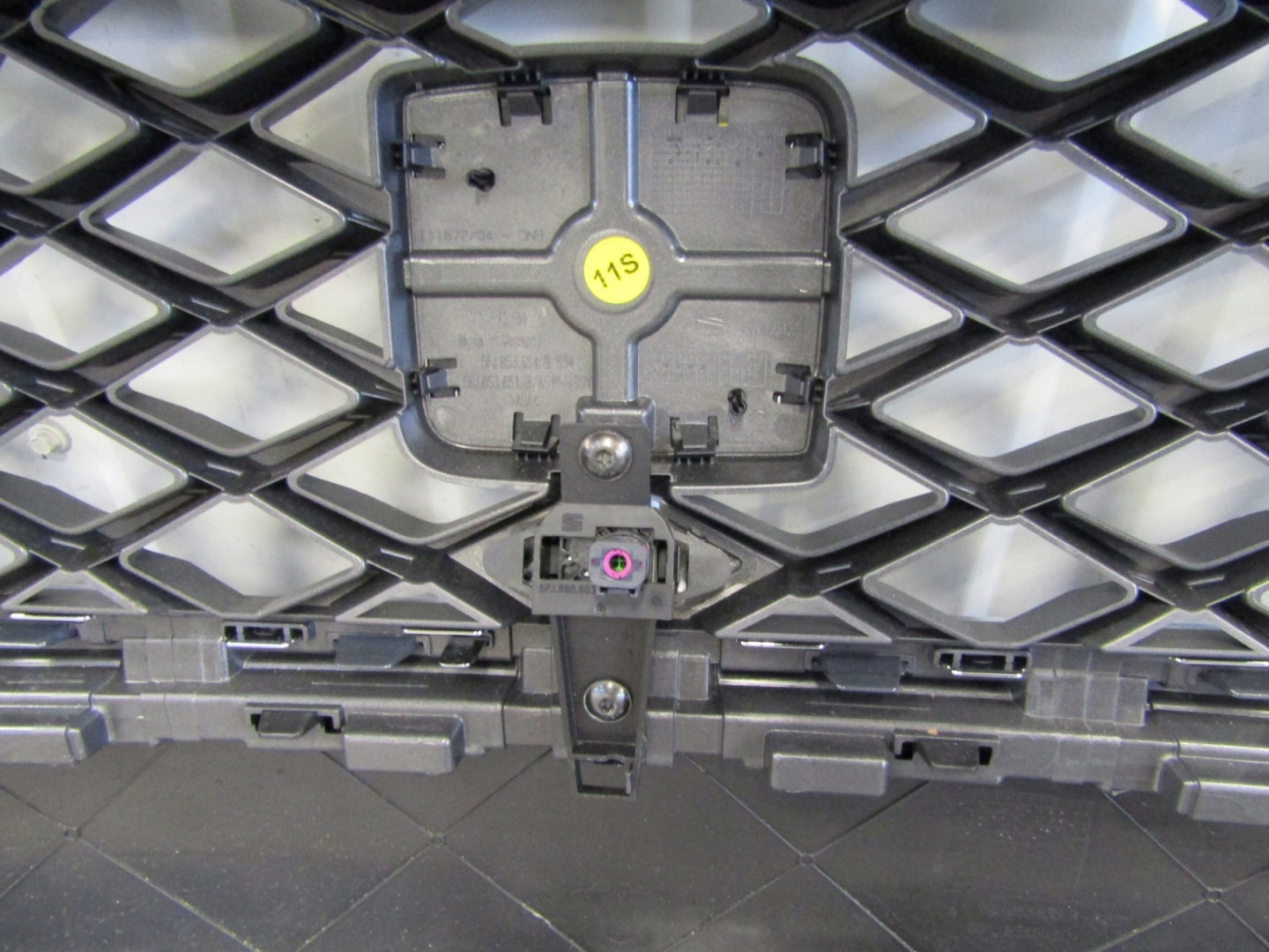 Front Bumper Seat Tarraco 5FJ 18- (Camera)