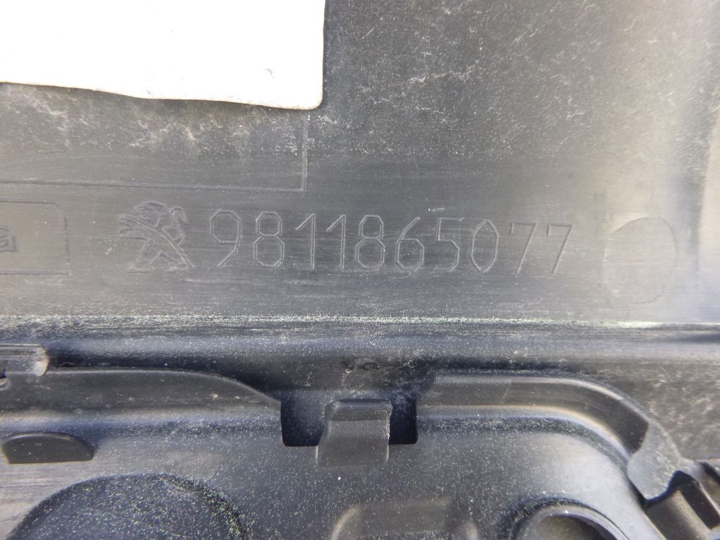 PEUGEOT 3008 II P84 GT 16- Rear Bumper