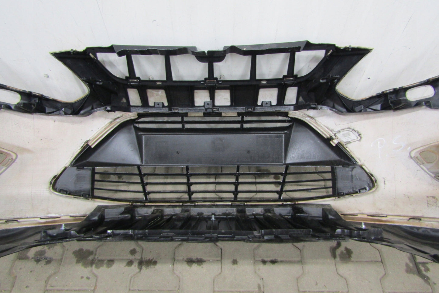 Front Bumper Ford C-Max MK2 II 10-14