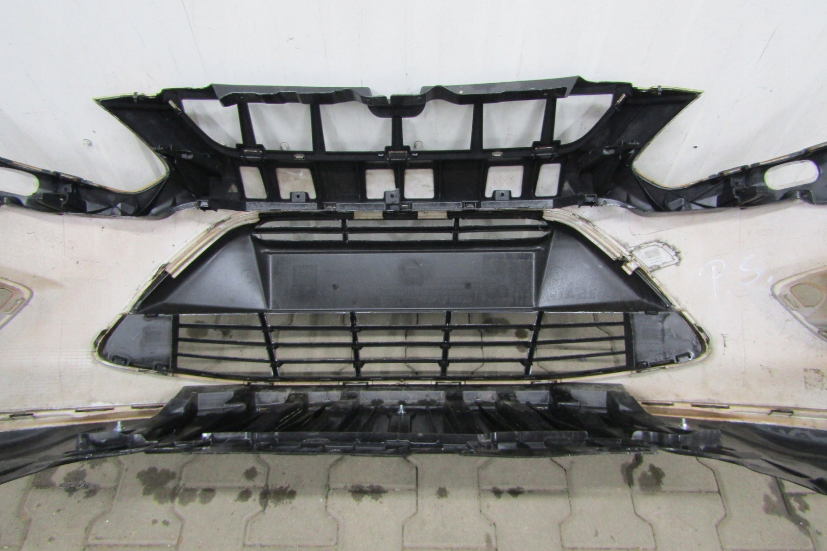 Front Bumper Ford C-Max MK2 II 10-14
