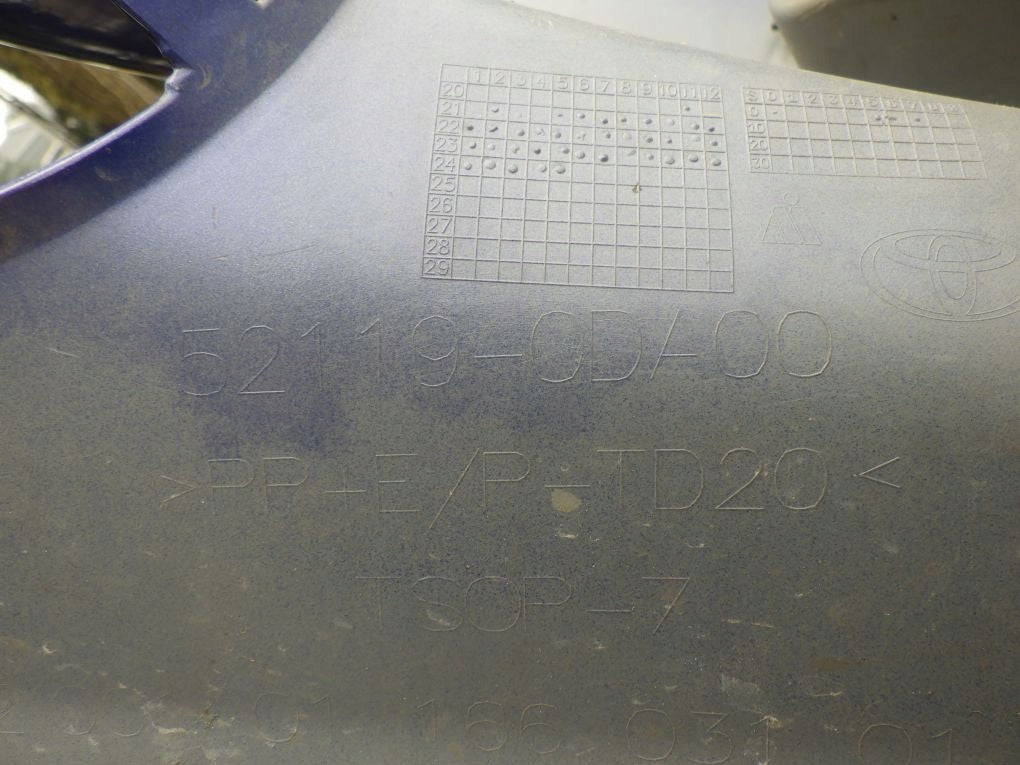 TOYOTA YARIS 4 IV P21 2020- Front Bumper