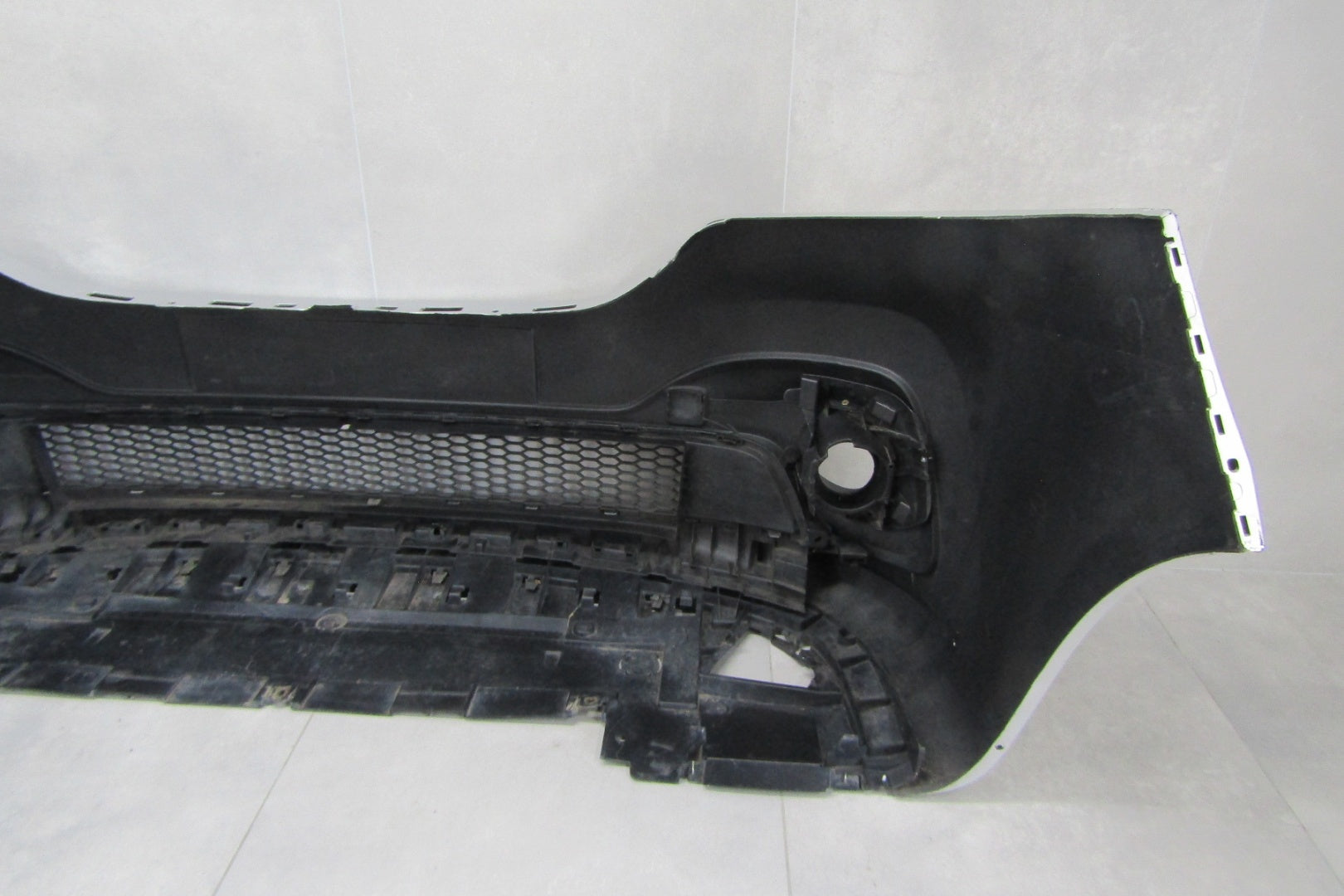 Front bumper for RENAULT TRAFIC III 3 (2014-2021) (+ floor)